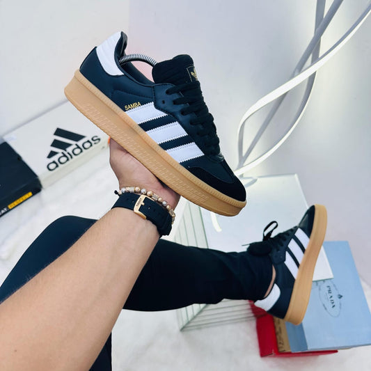 ADIDAS SAMBA